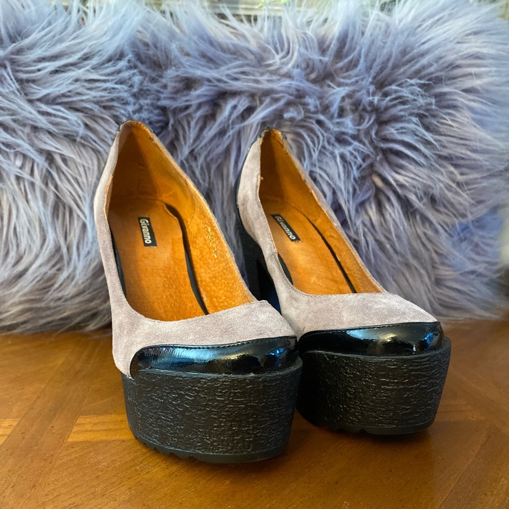 Givanno Pumps